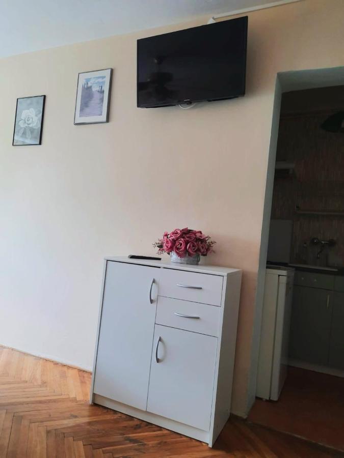 "Sady Flat" Appartement Warschau Buitenkant foto