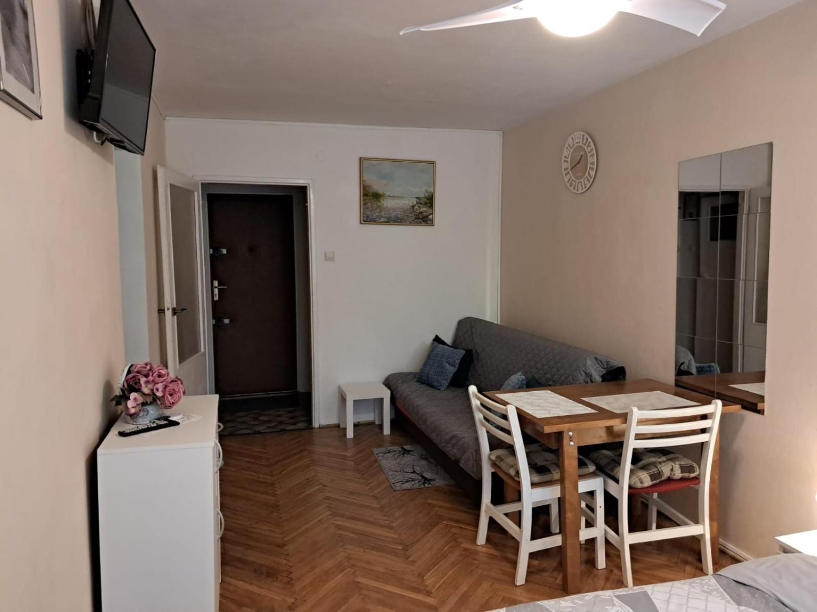 "Sady Flat" Appartement Warschau Buitenkant foto